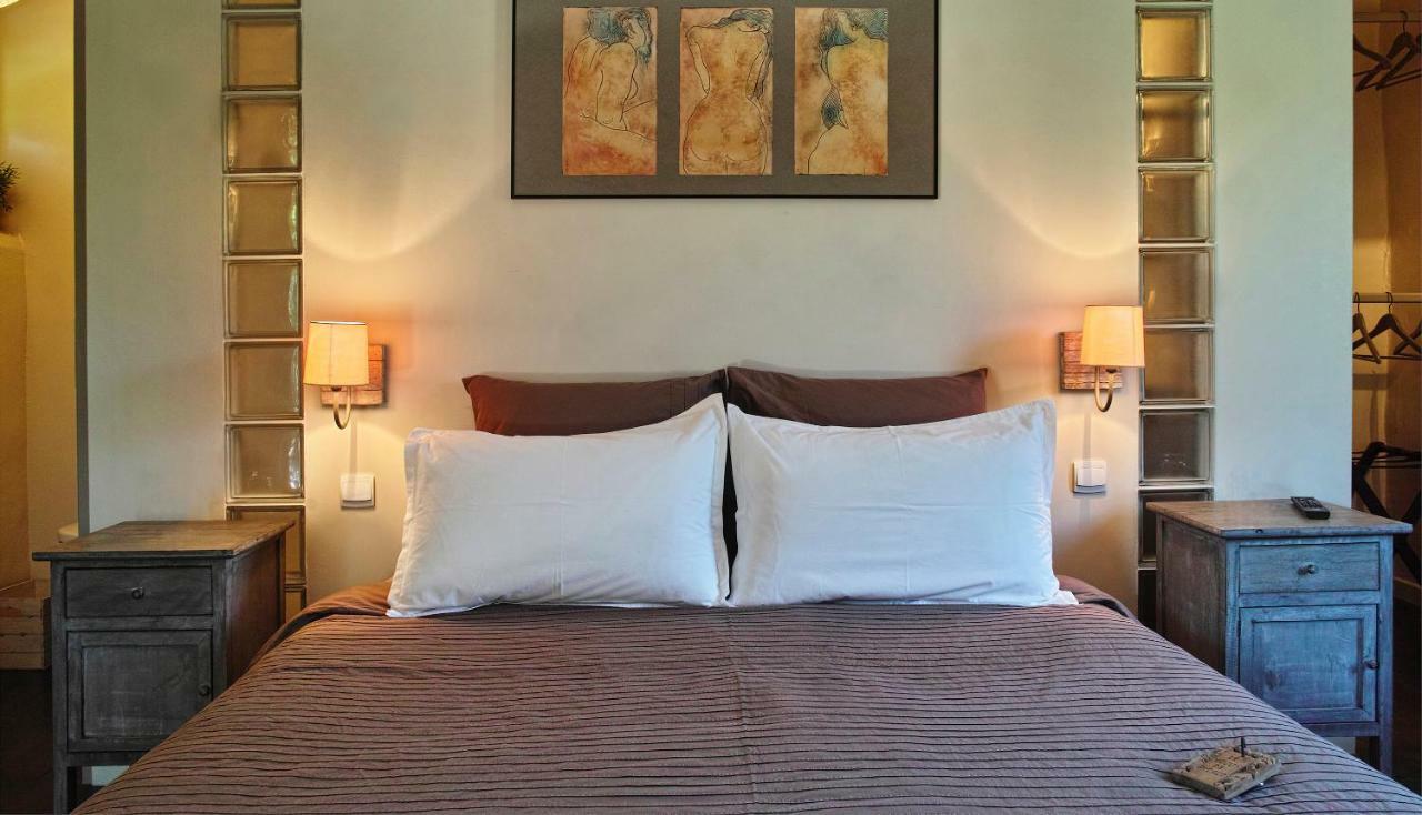 Bed and Breakfast Le Moulin De Picaud Grans Екстер'єр фото