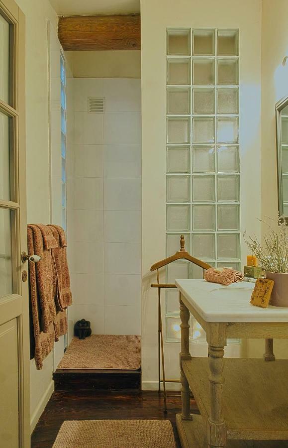 Bed and Breakfast Le Moulin De Picaud Grans Екстер'єр фото
