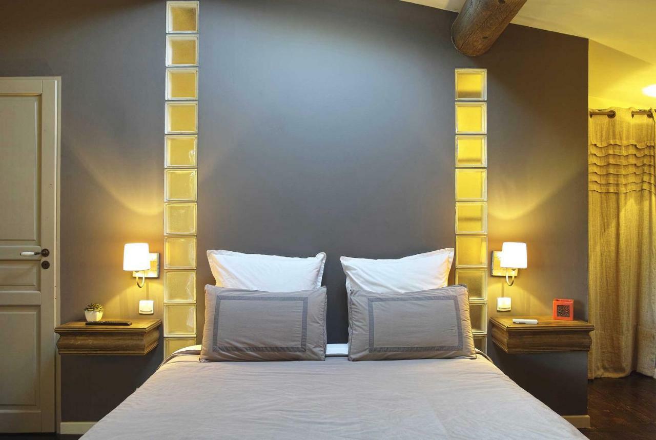 Bed and Breakfast Le Moulin De Picaud Grans Екстер'єр фото